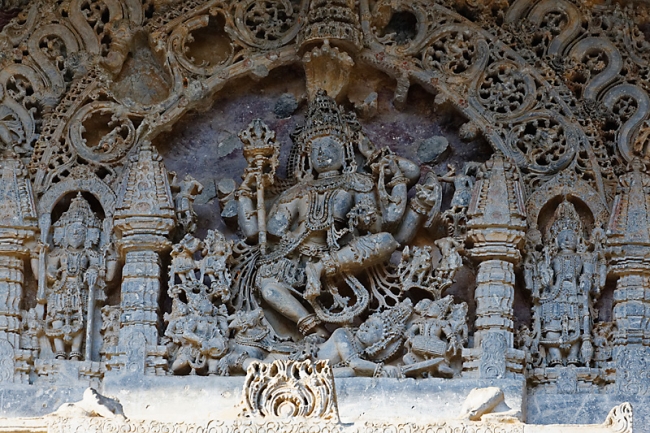 Halebid-Temple de Vishnou-047